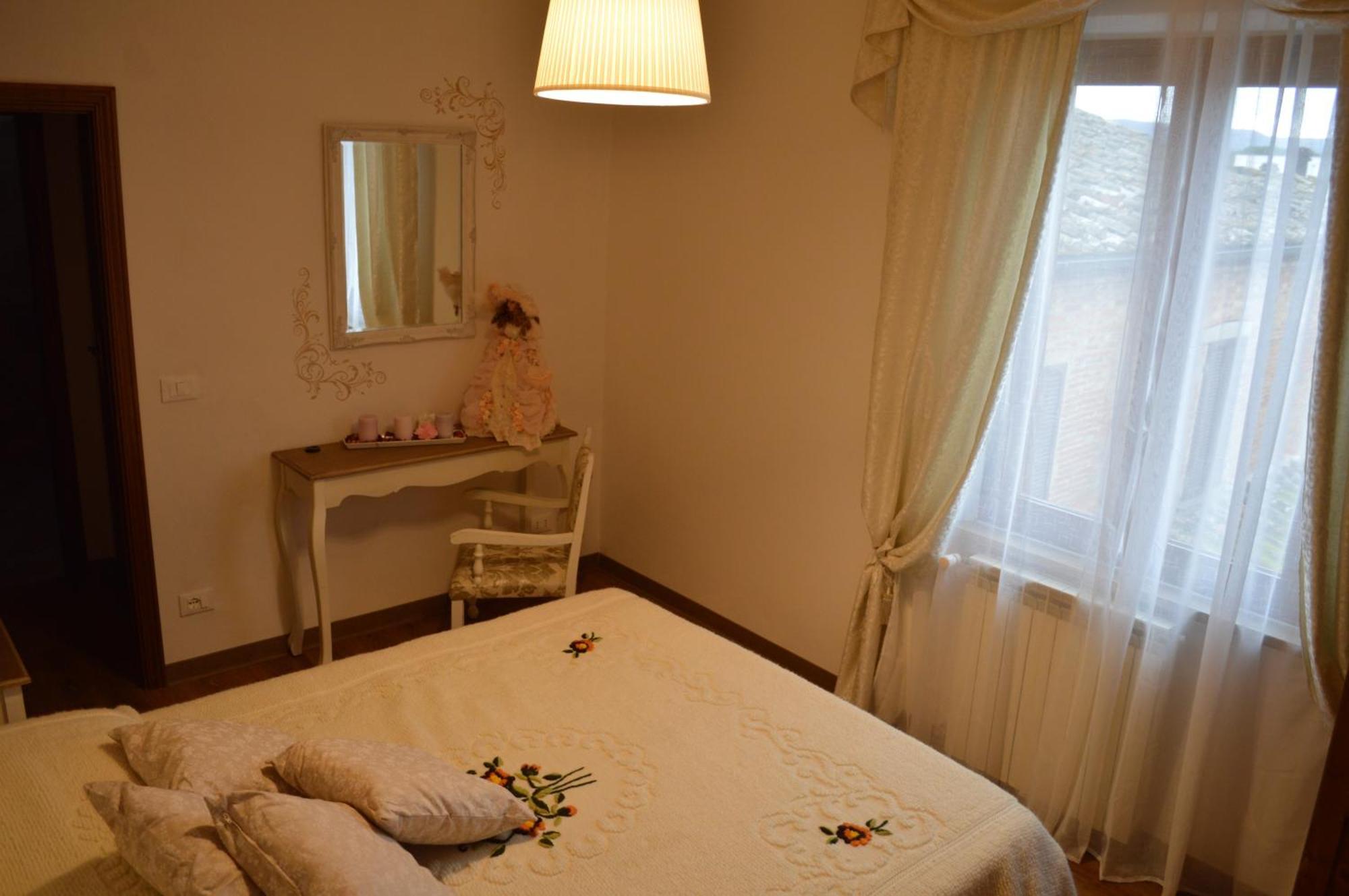 Apartmán La Piccola Loggia Torrita di Siena Pokoj fotografie